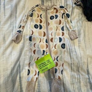 Little Sleepies Luna Nuetral Zippy